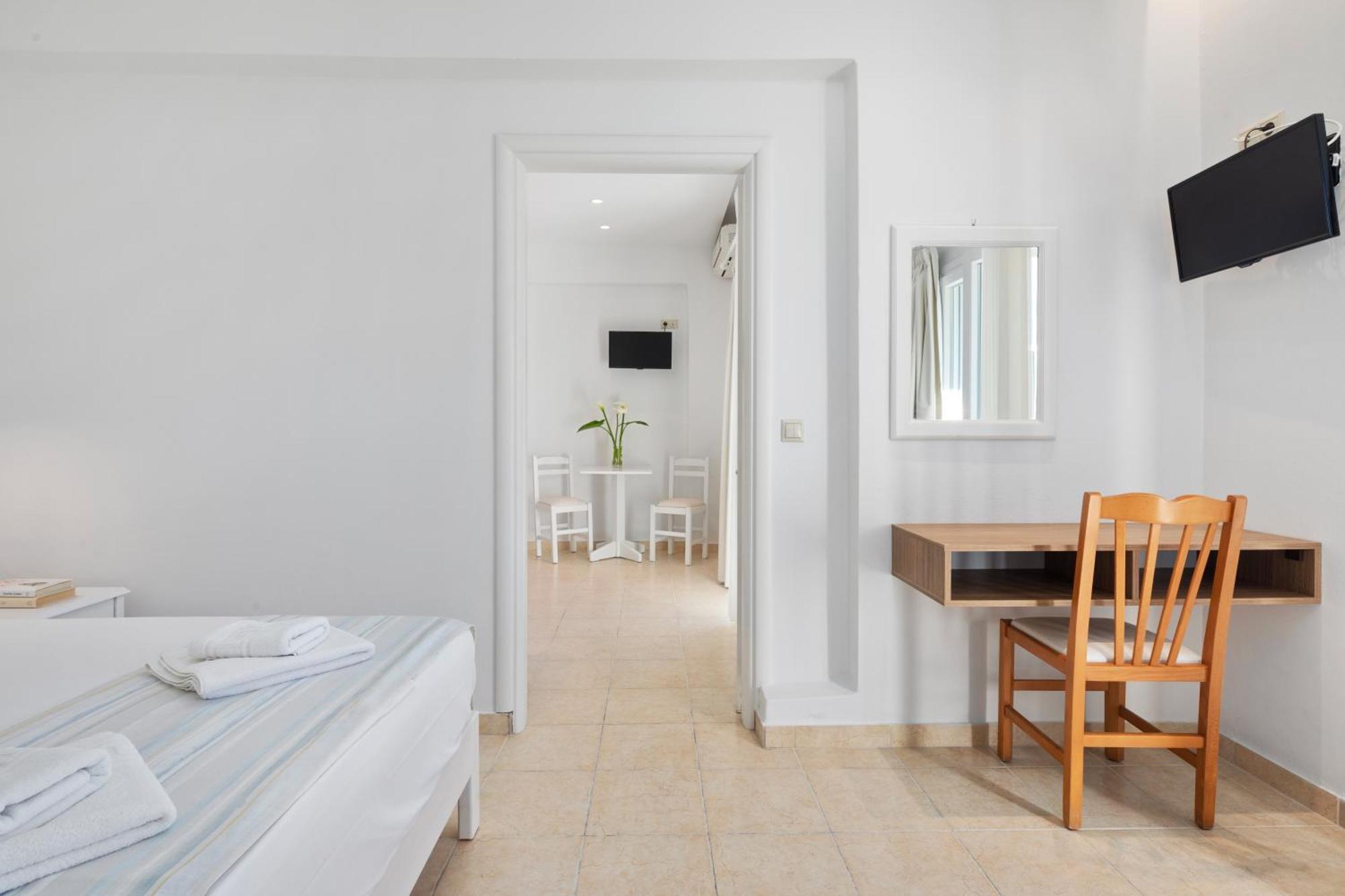 Bella Vista Beach Hotel Benitses  Dış mekan fotoğraf